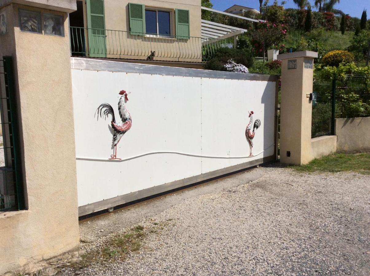 Bienvenue Chez Alain Et Marie Antibes Exterior foto